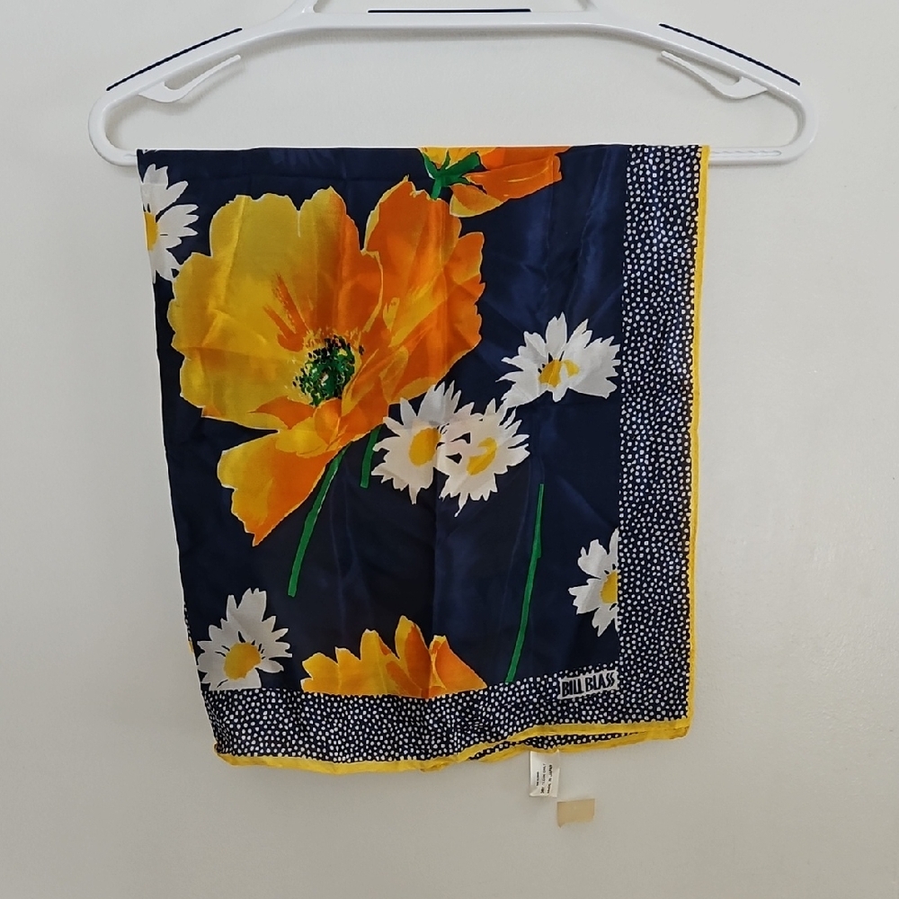 NWT Vintage 80' Bill Blass Silk Scarf Japan